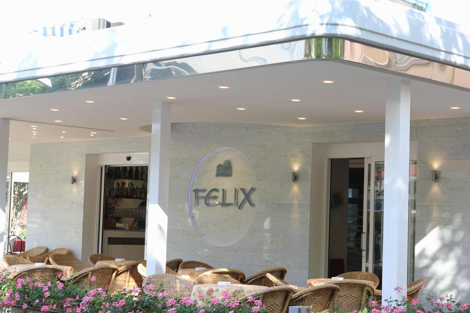 Hotel Felix Rimini Kültér fotó